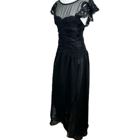 Victoria's Secret Other - Vintage Victoria’s Secret Black Lace Gown M